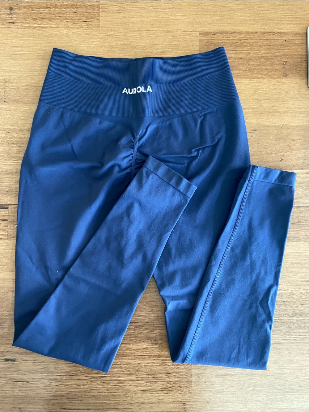 Aurola Navy High-Waist Performance Leggings